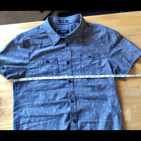 Eighty eight Platinum button up shirt - Picture 4 of 5